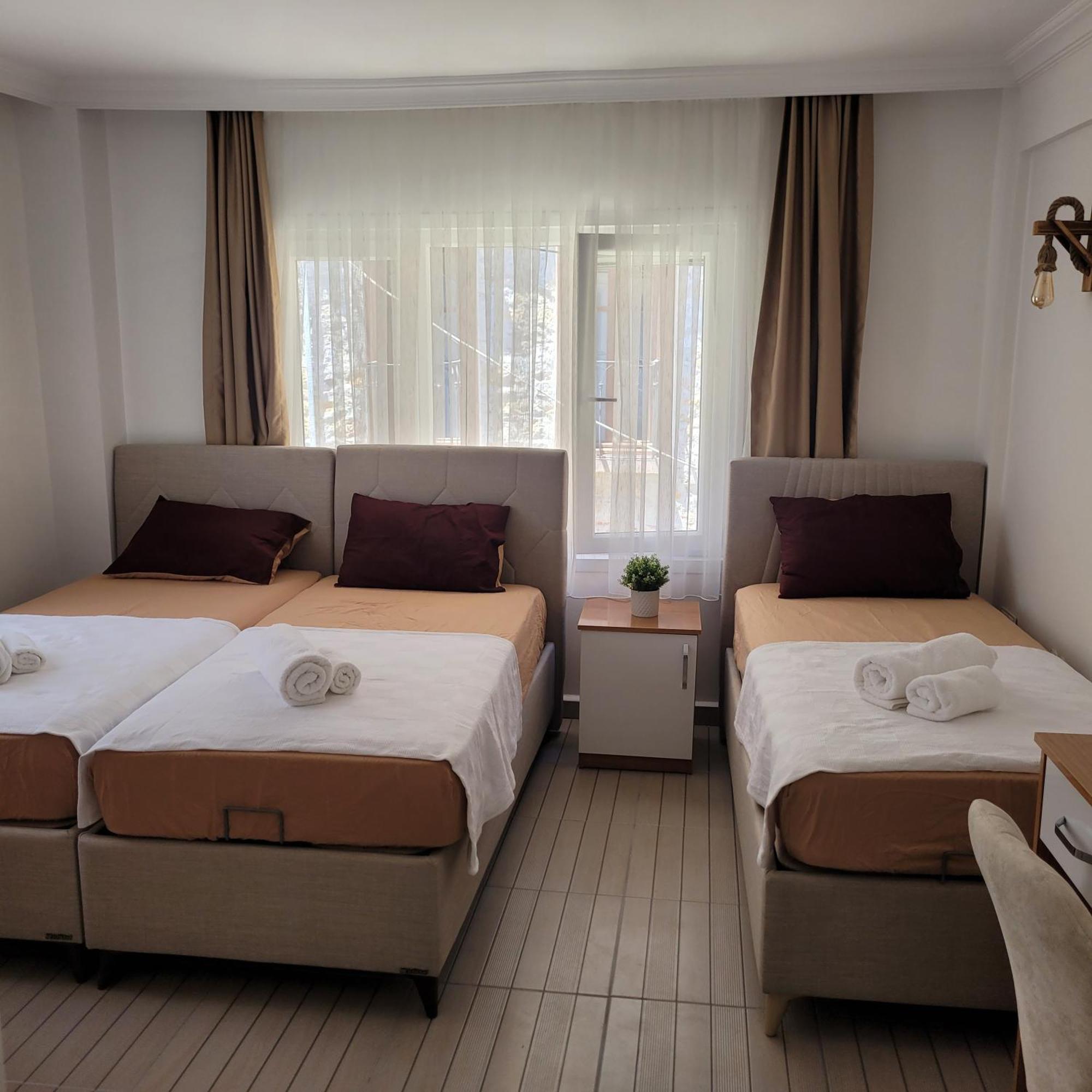 Otelia Pansiyon Ayvalı 외부 사진